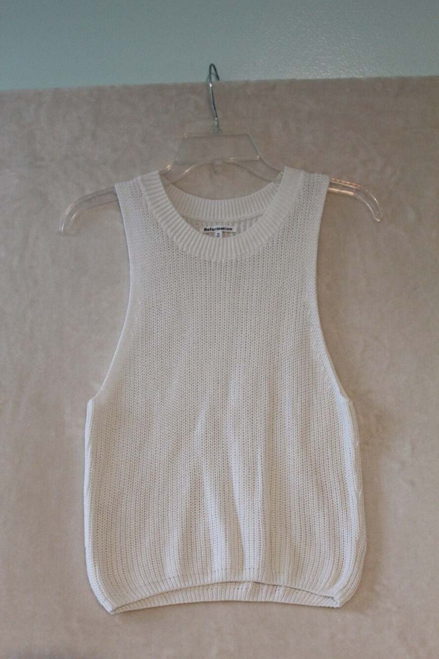 Reformation White Sleeveless Knit Tank Top Size M